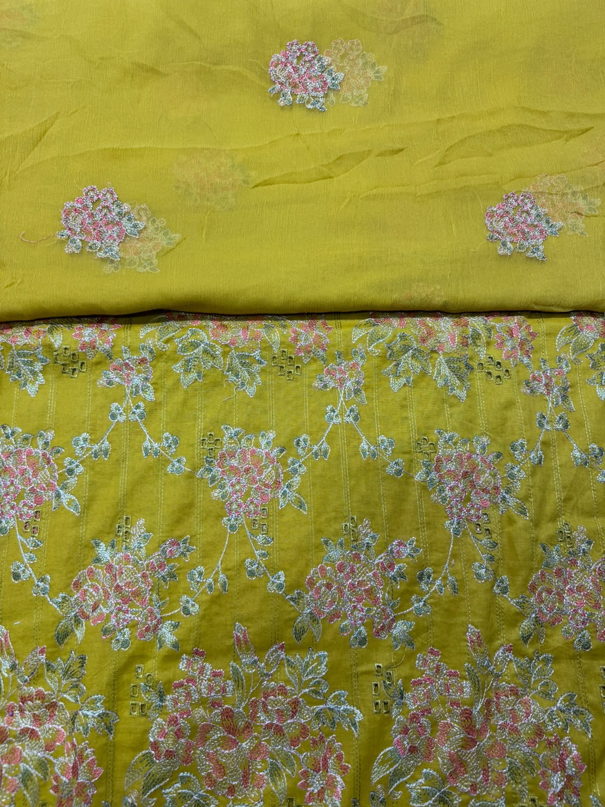 Bareeze lawn 3piece