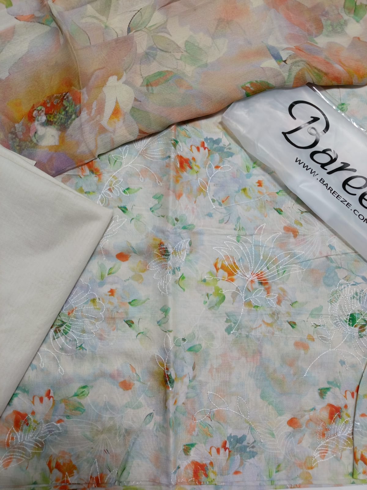 Bareeze Print lawn 3piece