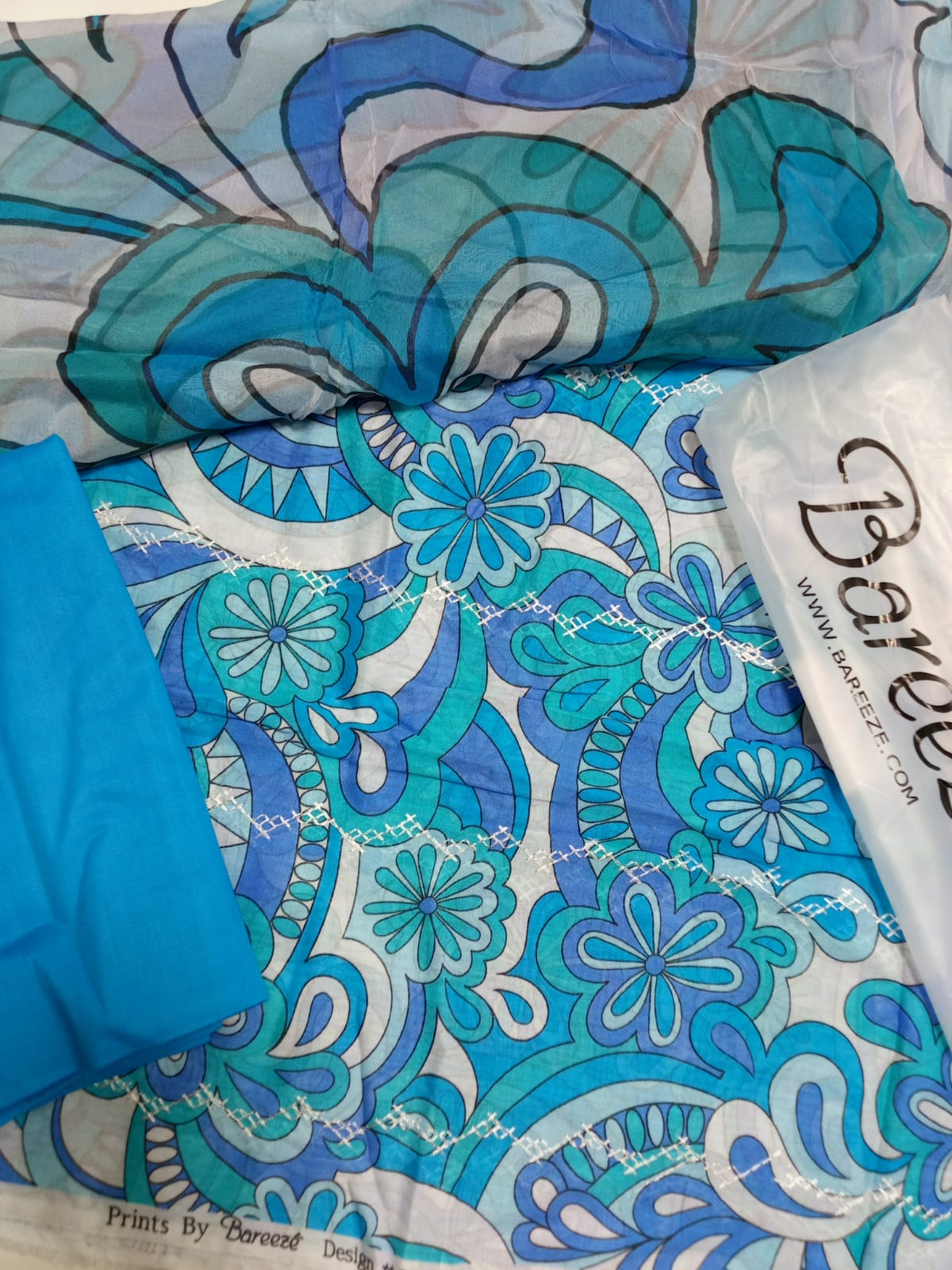 Bareeze Print Lawn 3piece