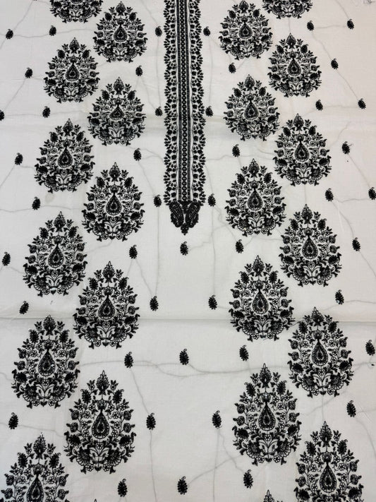 Bareeza lawn 2piece